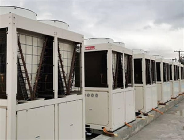 實現反季節養殖就用華天成養殖恒溫熱泵