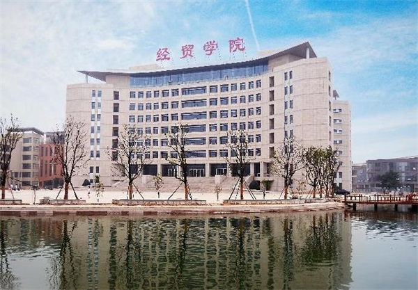 耗能低更耐用的空氣能熱泵熱水機組