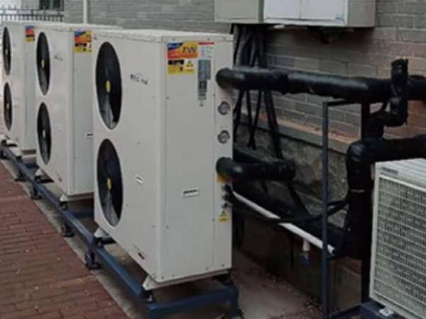 哪個牌子的別墅冷暖空氣能設備更耐用