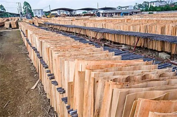 可在木材廠應(yīng)用的高效空氣能熱泵烘干機(jī)