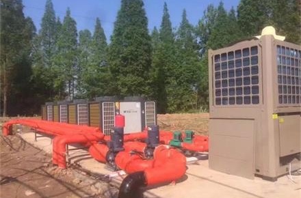 養(yǎng)豬場(chǎng)空氣源養(yǎng)殖恒溫?zé)岜脩?yīng)用案例