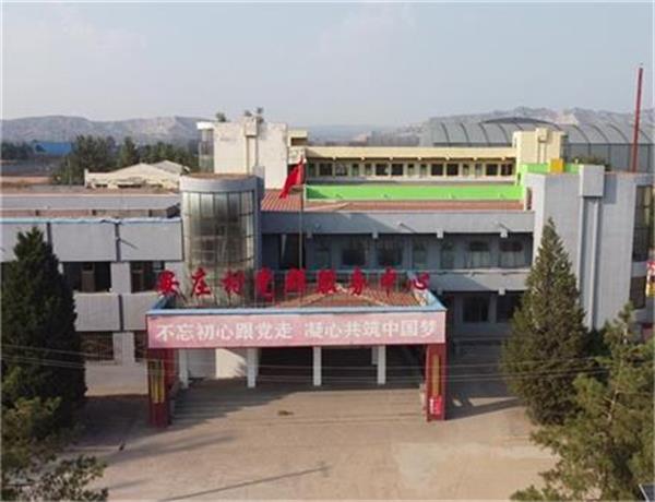 解決農(nóng)村小區(qū)供暖難題，空氣能熱泵采暖成利器