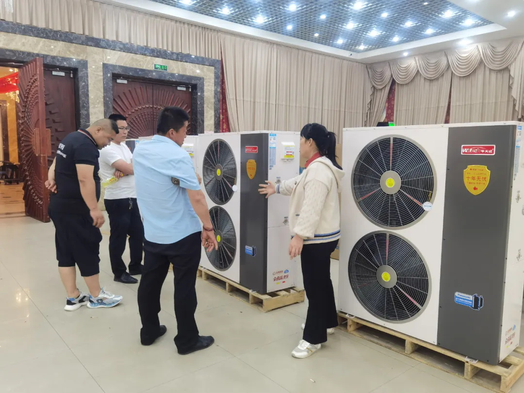 邢臺運營中心上演簽單風暴，華天成新品推介會贏得代理商高度信賴！