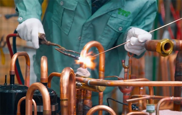 農村改用空氣能供暖怎么樣？