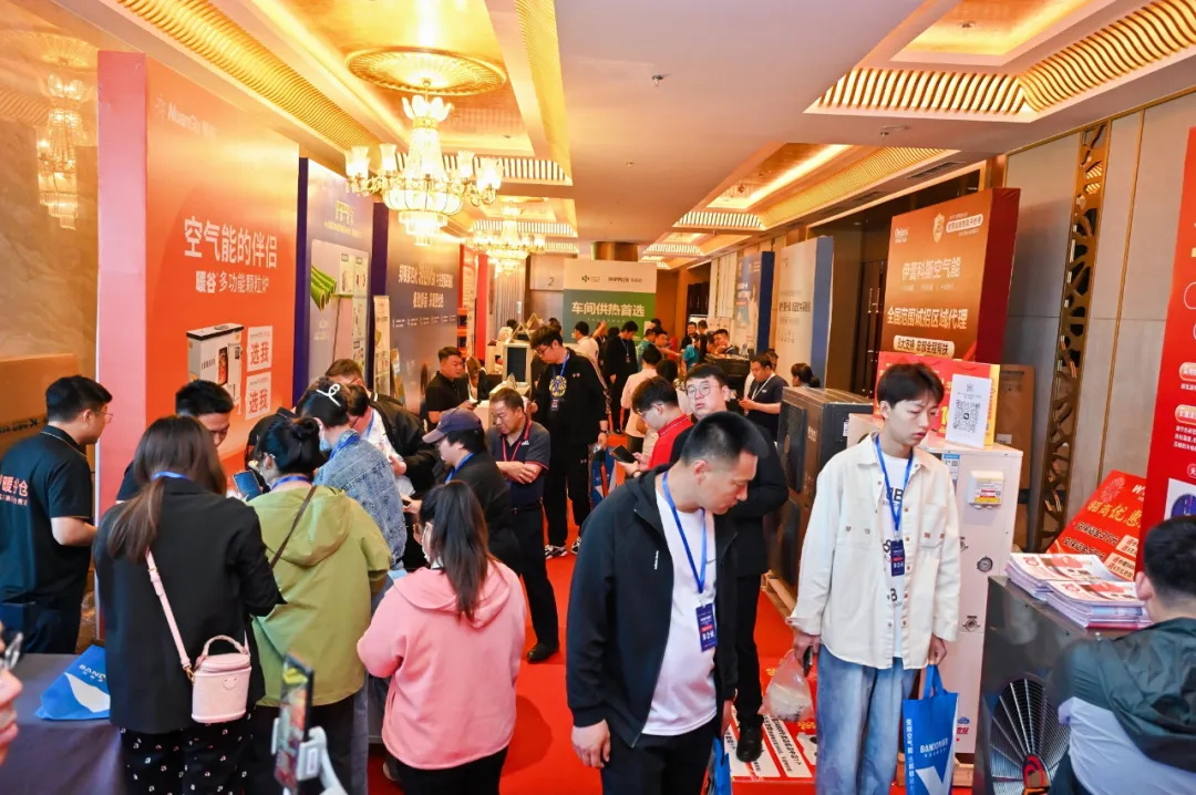 華天成再次閃耀長春展會，以“質保十年”品牌力精耕細作北方清潔采暖！