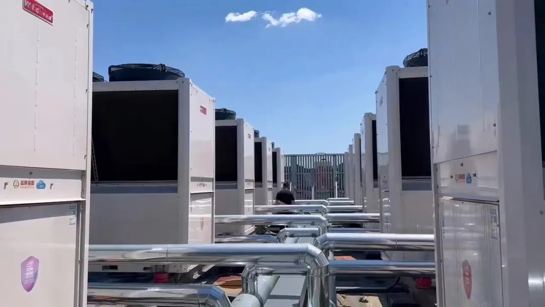 砸出現金 砸出幸運——華天成空氣能吉林白城“大放價”活動，受百姓歡迎！