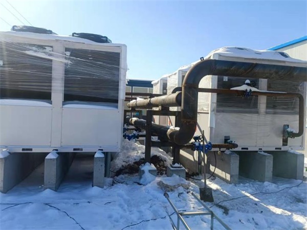 空氣能供暖系統(tǒng)：大型企業(yè)工廠的理想選擇