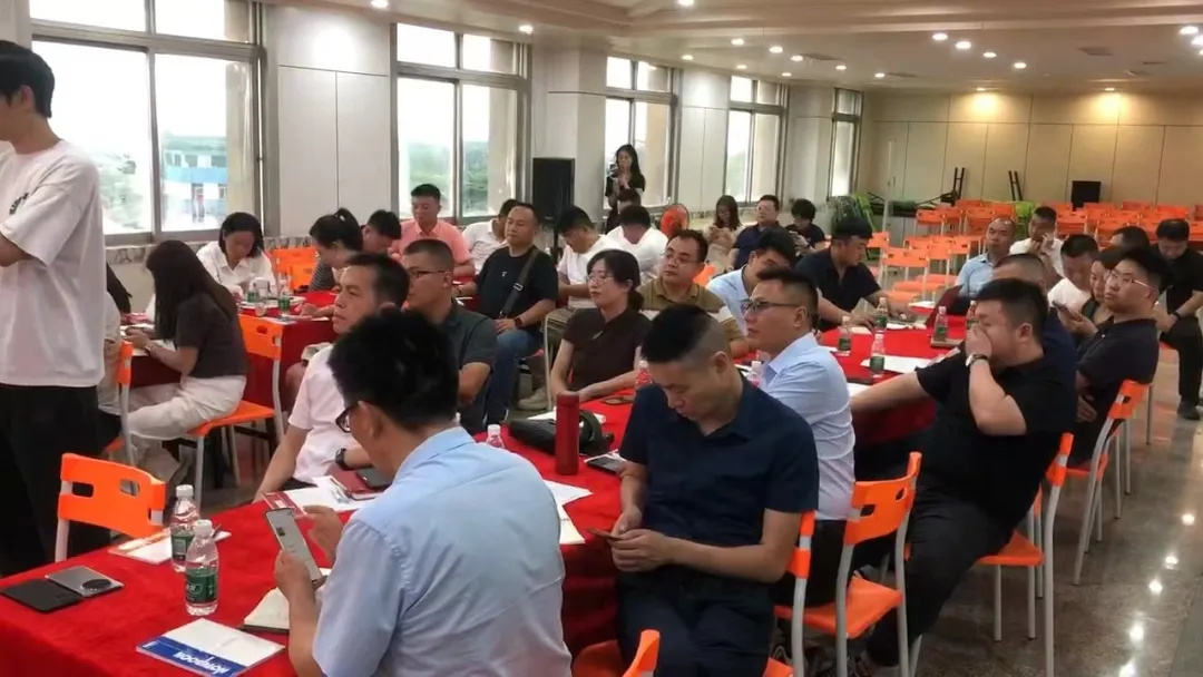 2024華天成集團年中群英會！決戰 共進！