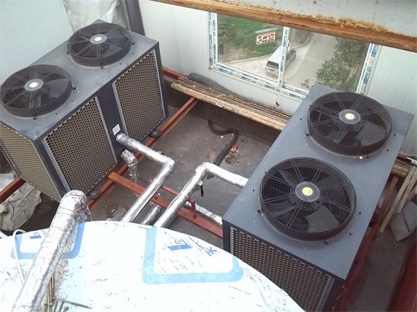 空氣能熱泵：雙碳政策下的酒店熱水升級系統(tǒng)