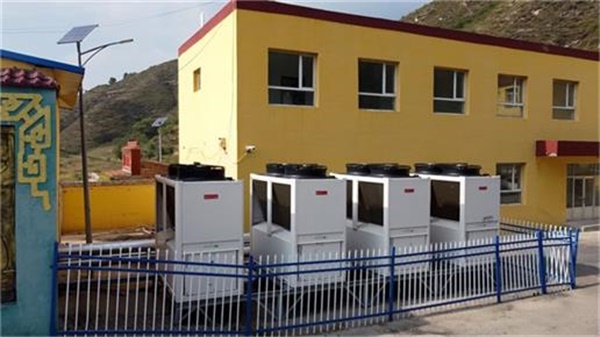 空氣能熱泵系統：溫暖學校的綠色采暖方案