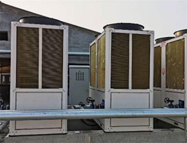 空氣能取暖熱泵為養(yǎng)殖場實現(xiàn)效益與環(huán)保的完美結(jié)合